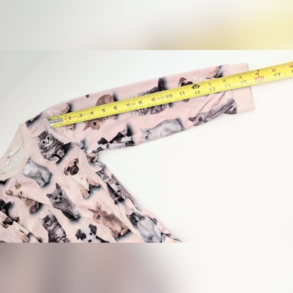 H&M Kids (4-6 yrs) Pastel Pink Velour Sweatshirt w/Kittens, Puppies & Bunnies - Picture 6 of 12